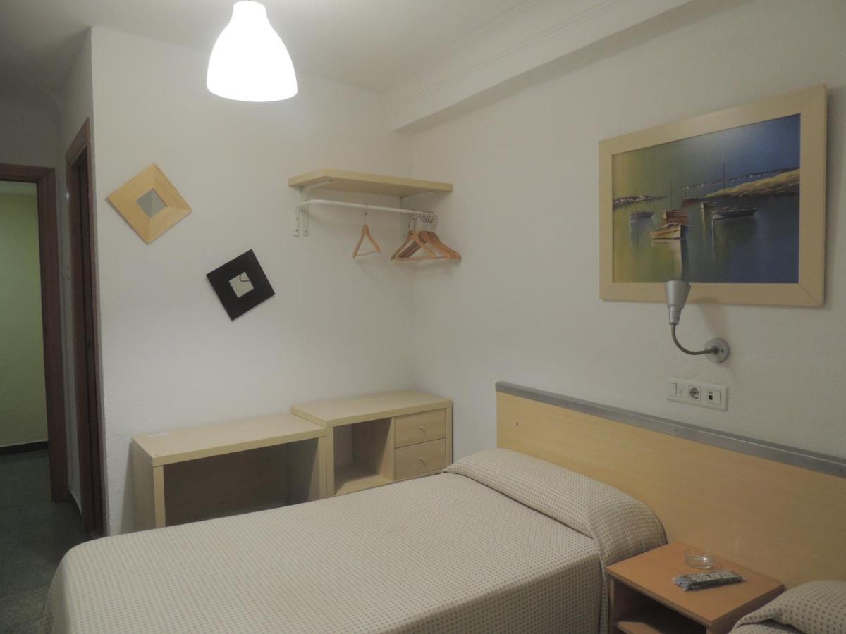 Hostal Cumbre Сарагоса Екстериор снимка