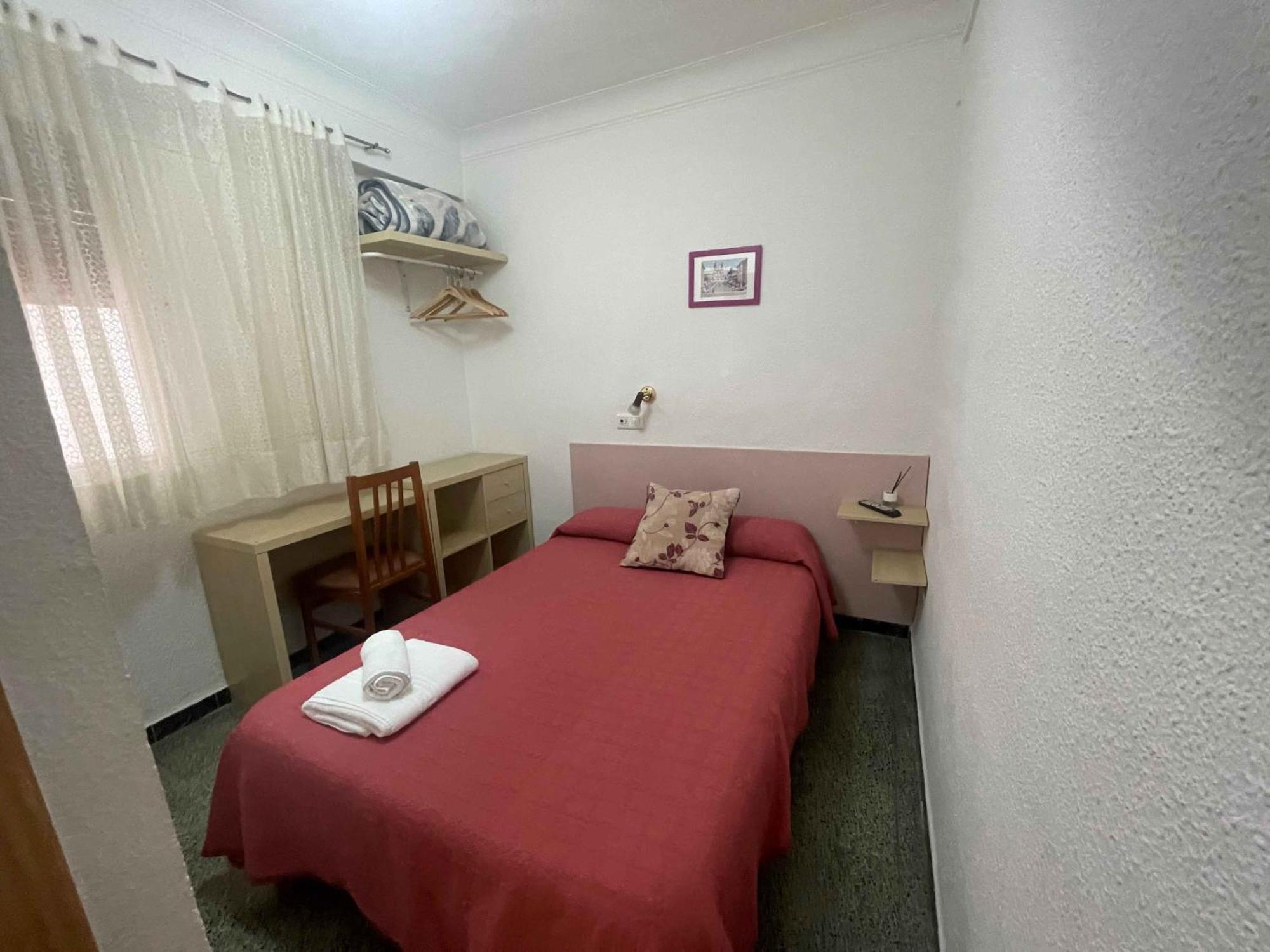 Hostal Cumbre Сарагоса Екстериор снимка