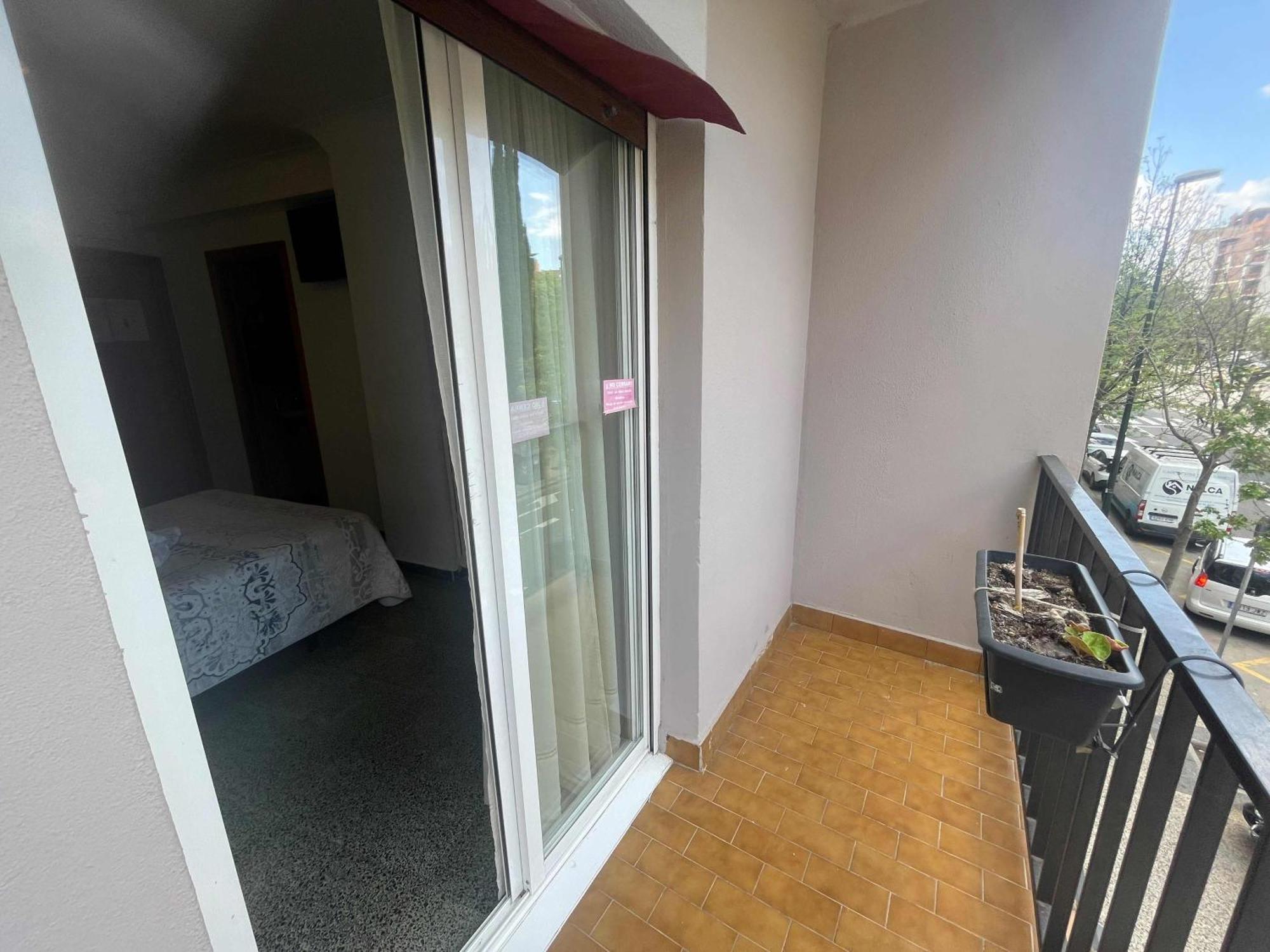 Hostal Cumbre Сарагоса Екстериор снимка