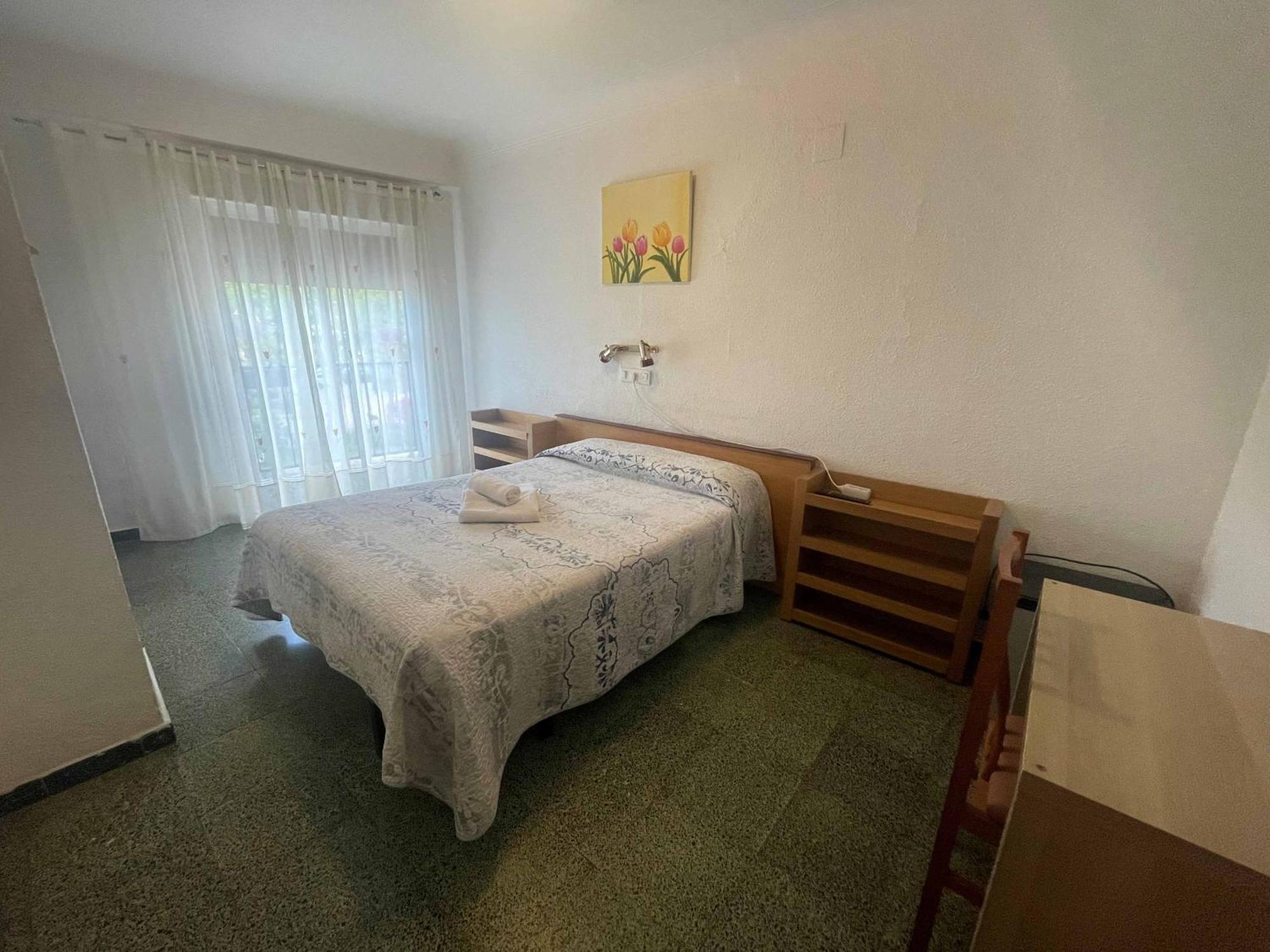 Hostal Cumbre Сарагоса Екстериор снимка