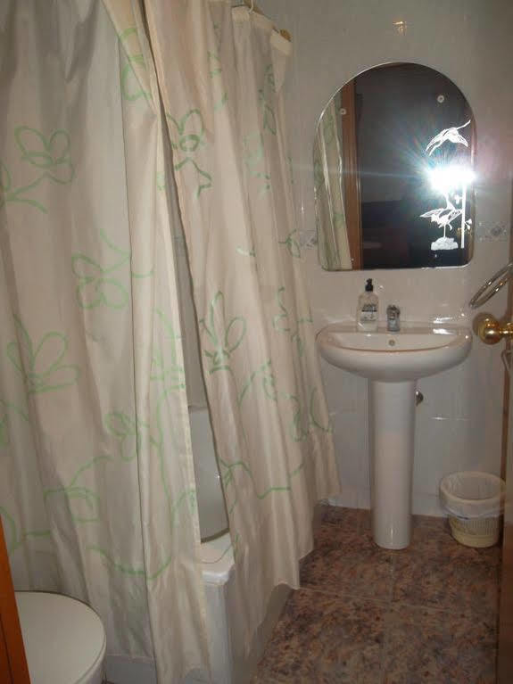 Hostal Cumbre Сарагоса Екстериор снимка